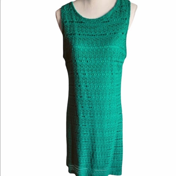 LACE EMERALD GREEN SLEEVELESS SHEATH DRESS - Picture 5 of 12